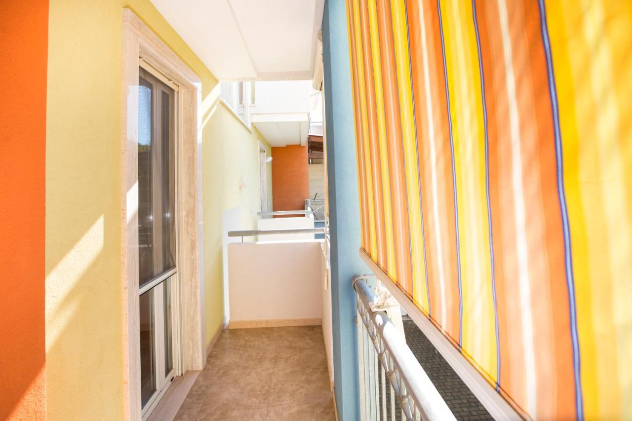 La Finestra Blu Apartment Marina di Ginosa Luaran gambar
