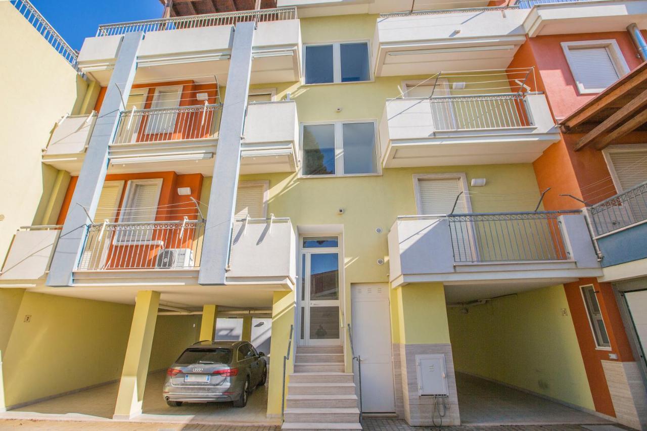 La Finestra Blu Apartment Marina di Ginosa Luaran gambar